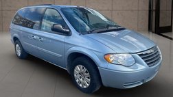 2006 Chrysler Town and Country LX