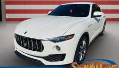 2017 Maserati Levante Base