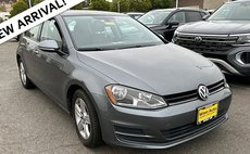 2017 Volkswagen Golf Wolfsburg Edition