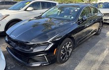 2025 Kia K5 EX