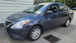 2015 Nissan Versa 1.6 S Plus