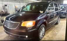 2014 Chrysler Town and Country Touring-L