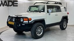 2013 Toyota FJ Cruiser Base