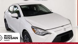 2019 Toyota Yaris LE