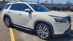 2022 Nissan Pathfinder Platinum
