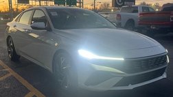 2025 Hyundai Elantra Hybrid Limited