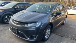 2020 Chrysler Pacifica Touring