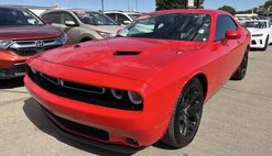 2018 Dodge Challenger SXT Plus