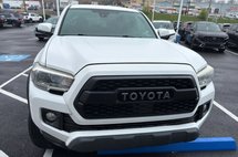 2018 Toyota Tacoma TRD Off-Road