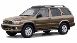 2002 Nissan Pathfinder SE