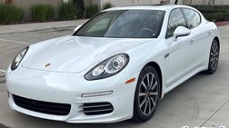 2016 Porsche Panamera 4 Edition
