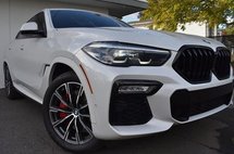 2021 BMW X6 M50i