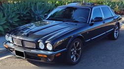 2001 Jaguar XJR Base