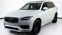 2022 Volvo XC90 T6 Momentum 6-Passenger