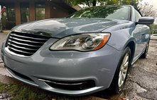 2013 Chrysler 200 Touring