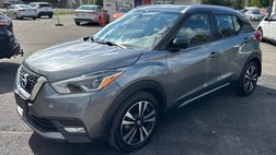 2020 Nissan Kicks SR
