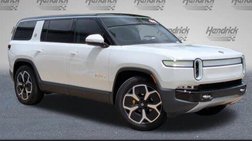 2024 Rivian R1S Adventure