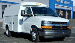 2025 Chevrolet Express 3500