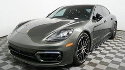 2023 Porsche Panamera GTS