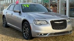 2016 Chrysler 300 S