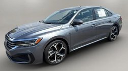 2021 Volkswagen Passat R-Line