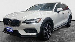 2024 Volvo V60 Cross Country B5 Ultimate