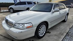 2005 Lincoln Town Car Signature Limited