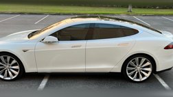 2015 Tesla Model S 70D