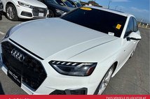 2021 Audi A4 quattro S line Prem Plus 45 TFSI