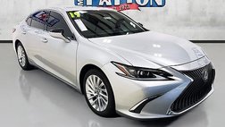 2019 Lexus ES 300h Luxury