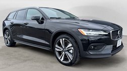 2025 Volvo V60 Cross Country B5 Plus