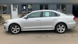2013 Volkswagen Passat SE