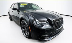 2022 Chrysler 300 Touring L