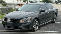 2017 Volkswagen Passat 1.8T R-Line
