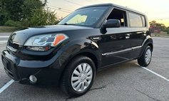 2010 Kia Soul +