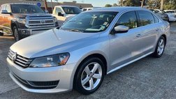 2015 Volkswagen Passat 1.8T SE