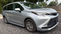 2021 Toyota Sienna LE 8-Passenger