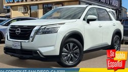 2023 Nissan Pathfinder SV