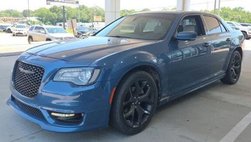 2023 Chrysler 300 Touring L