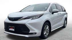 2023 Toyota Sienna XLE 7-Passenger