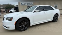 2023 Chrysler 300 Touring L
