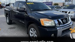 2011 Nissan Titan SV