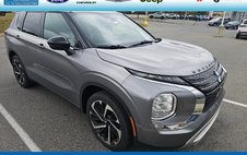 2022 Mitsubishi Outlander SE