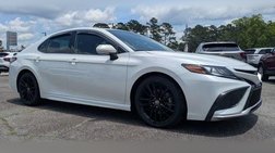 2022 Toyota Camry Hybrid XSE