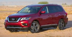 2017 Nissan Pathfinder FWD SV