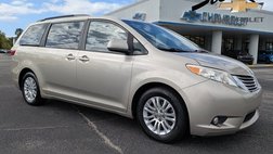 2015 Toyota Sienna XLE