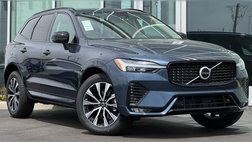 2025 Volvo XC60 B5 Core Dark Theme
