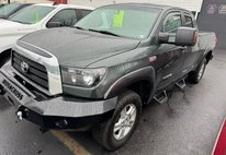 2008 Toyota Tundra Dbl 5.7L V8 6-Spd AT (Natl)