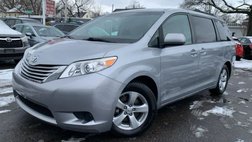 2015 Toyota Sienna LE