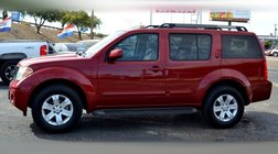 2007 Nissan Pathfinder LE 4WD